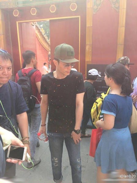 霍建华周迅低调逛故宫 被侃微服私访(图)