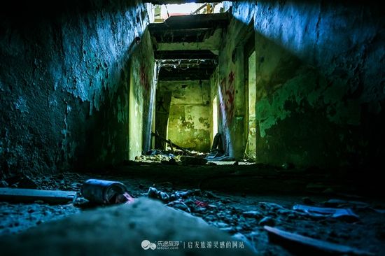 亲探京城别墅朝内81号入门后不上也得上(组图)联机凶宅多吗用图片