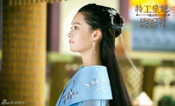 特工皇妃楚乔传演员表:李沁饰演元淳