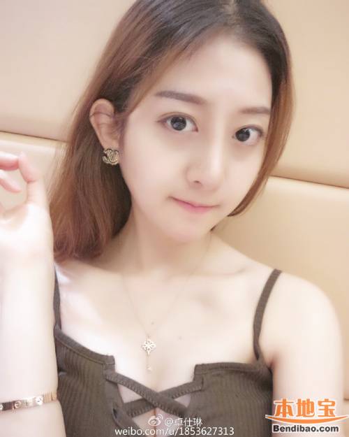 但其实"彭彭彭心晨"跟"卓仕琳"并不是同一个人.那么卓仕琳是谁呢?
