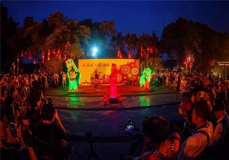 康王中路和光复中路是什么区别-广州荔枝湾水上花市灯光秀荔枝湾灯光秀时间