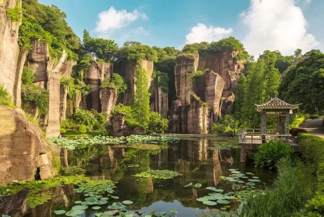 去广州莲花山怎么坐地铁