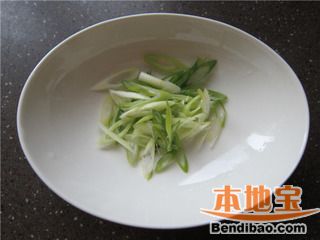 香菇海带味增汤的做法步骤:7