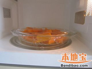 咸蛋黄焗南瓜的做法步骤:5