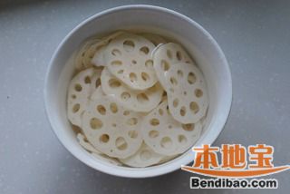 【莲藕木耳炒肉片】的做法步骤:4