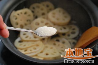 【莲藕木耳炒肉片】的做法步骤:11