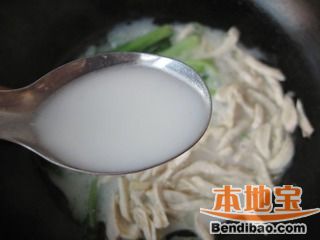 鸡脯扒小白菜的做法步骤:9