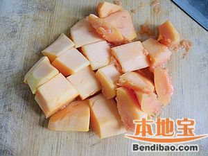 美容甜饮------木瓜银耳糖水的做法步骤:3