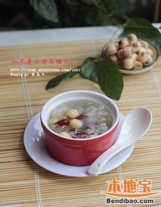 莲子雪耳糖水---解决秋燥的食谱的做法步骤:9