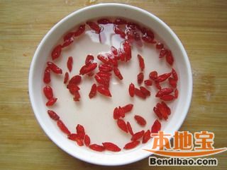 黄豆猪手汤的做法步骤:9
