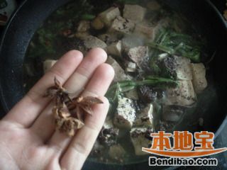小白菜血肠砂锅的做法步骤:10