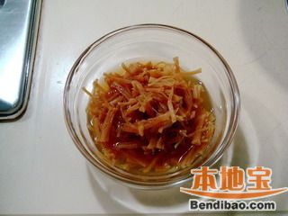干锅海味烧笋的做法步骤:2
