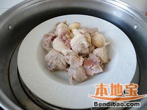 【顶级厨师】一鸭六吃之三----干锅三宝的做法步骤:3