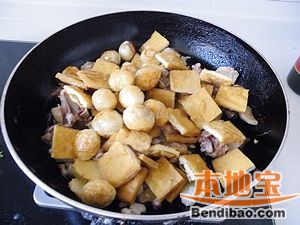 【顶级厨师】一鸭六吃之三----干锅三宝的做法步骤:16