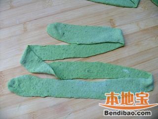 陕西特色面——芹香biangbiang面的做法步骤:8