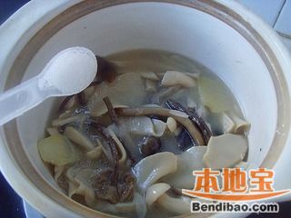 菌菇煲的做法步骤:7