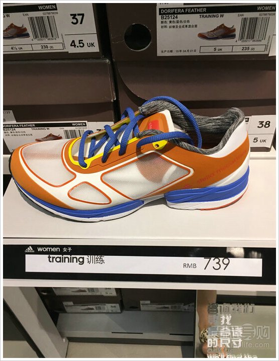 adidas匡威NIKE运动品牌折扣店最新折扣实拍