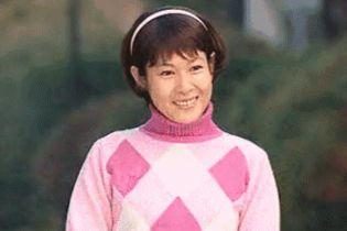 13年前的《粉红女郎》竟有这么多时髦上天的造型