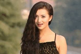 13年前的《粉红女郎》竟有这么多时髦上天的造型