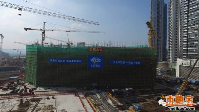 深圳莲塘口岸主体结构封顶 计划明年投入使用