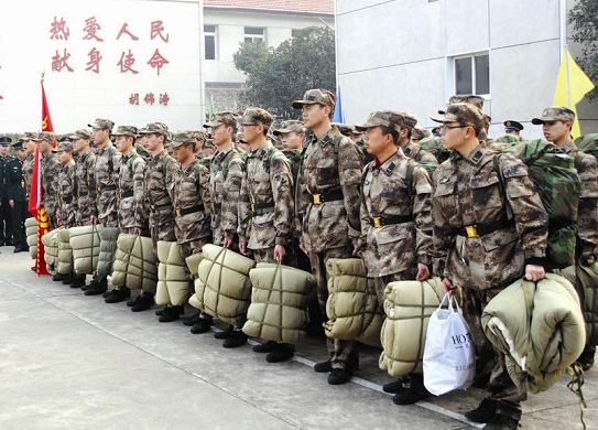 今年武汉2万余人网上报名参军