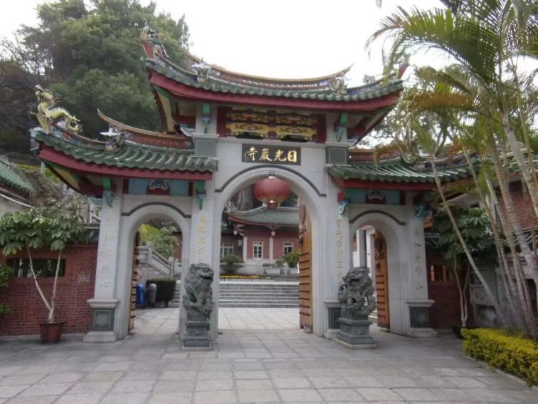 鼓浪屿日光岩寺旅游指南 寺庙介绍