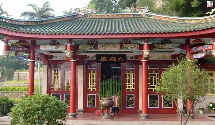 鼓浪屿日光岩寺旅游指南 寺庙介绍