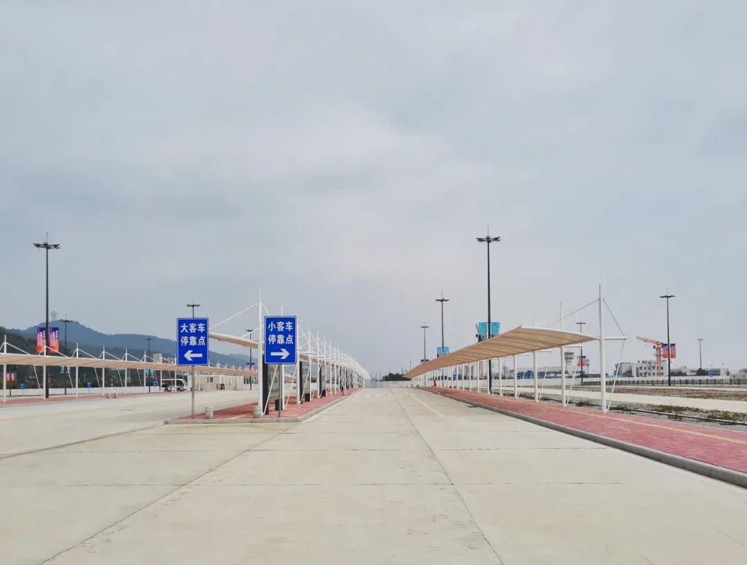 珠海机场P5停车场交通指引（出发旅客 到达旅客）
