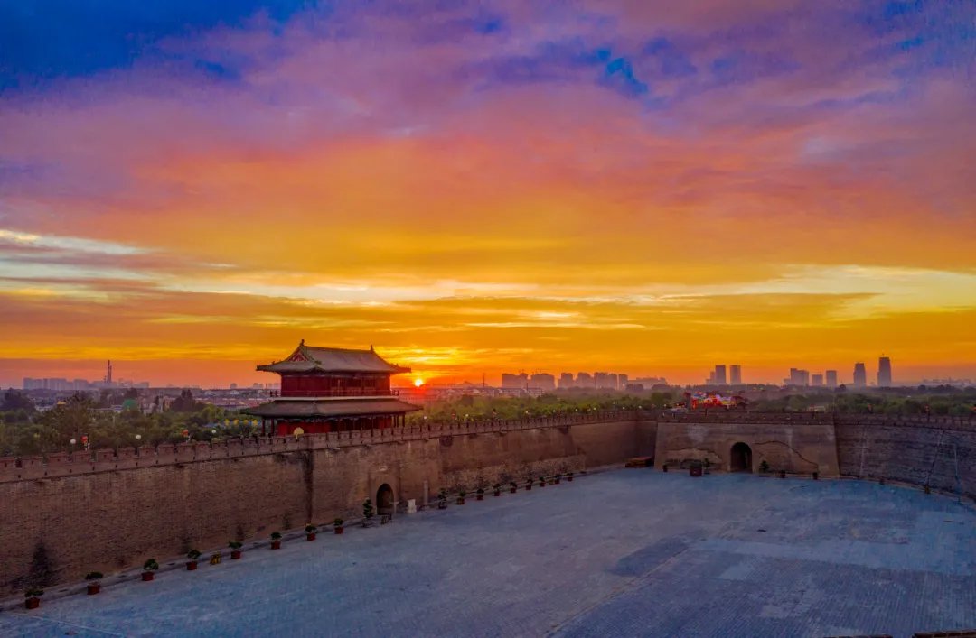 天寧寺凌霄塔,縣文廟大成殿,府文廟,唐代風動碑,正定古城牆和榮國府等