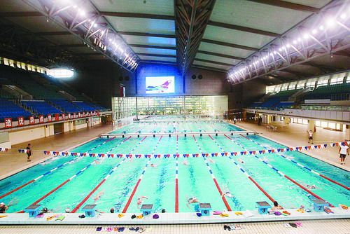 2016深圳市游泳跳水馆五一优惠及开放时间